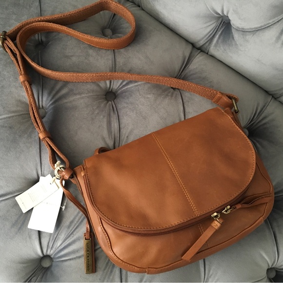 Lucky Brand NWT!!! Dev Leather Crossbody Bag - Picture 4 of 10
